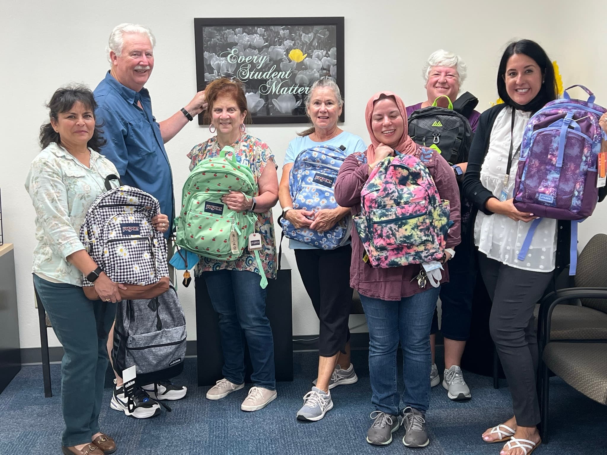 School supplies volunteers